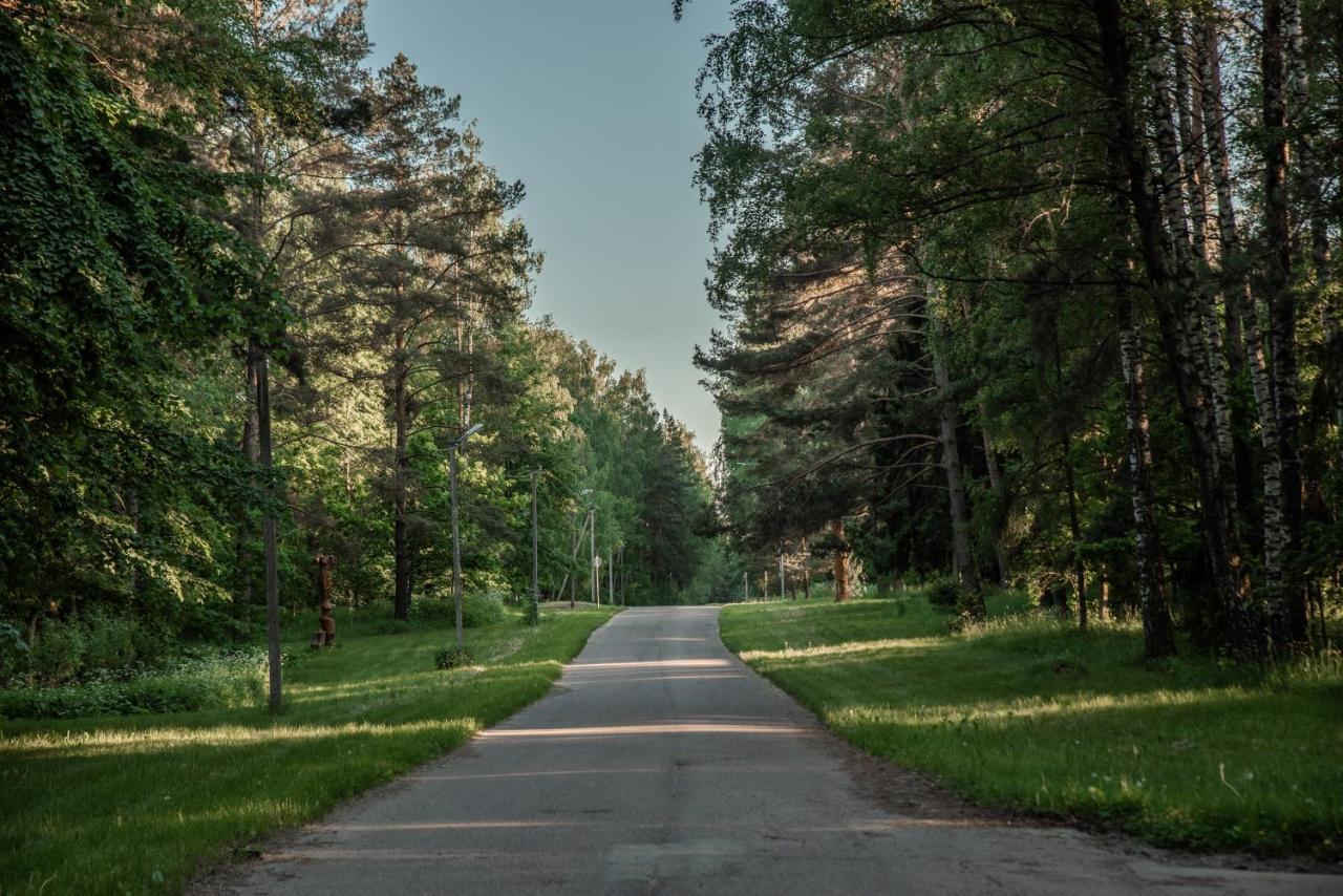 Camping & Camper Place Pasvalys Exteriér fotografie
