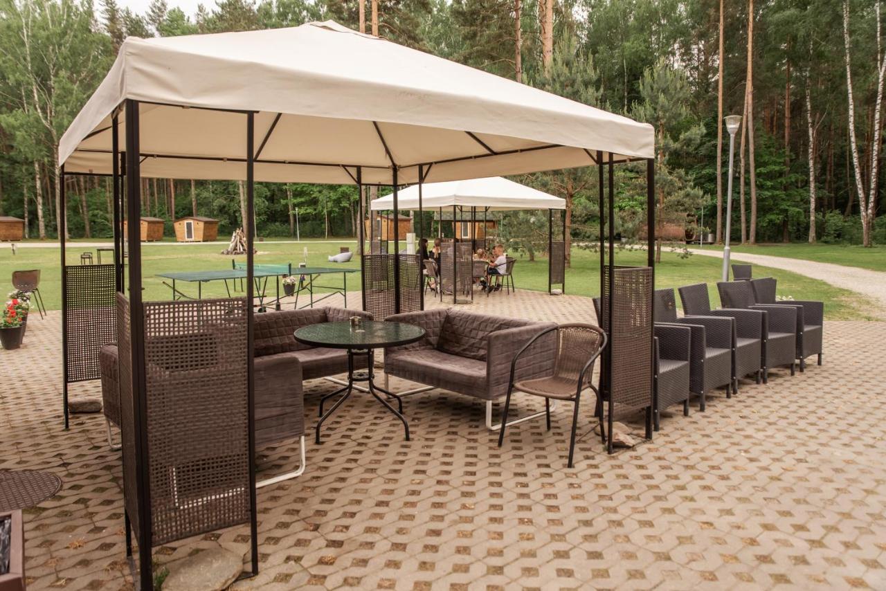 Camping & Camper Place Pasvalys Exteriér fotografie