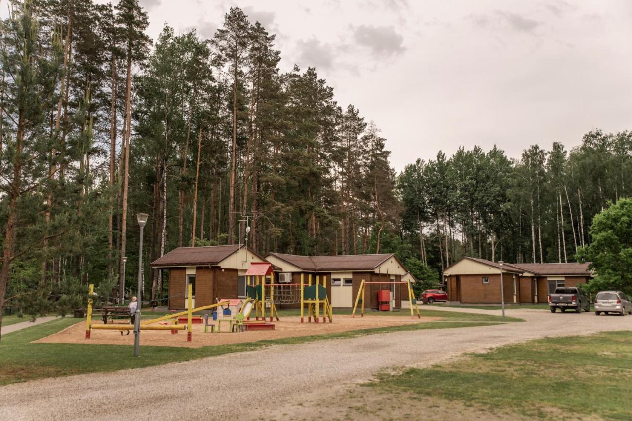 Camping & Camper Place Pasvalys Exteriér fotografie