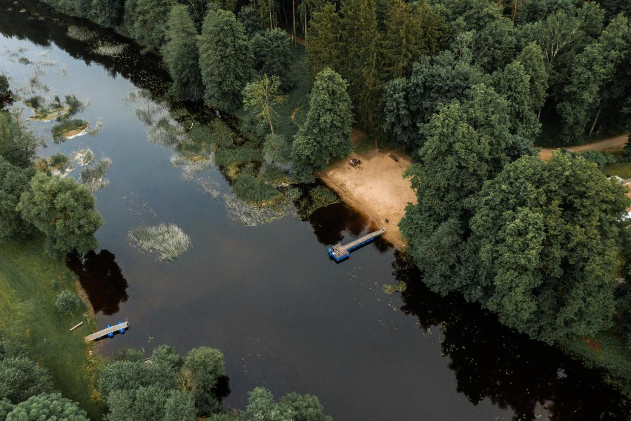 Camping & Camper Place Pasvalys Exteriér fotografie
