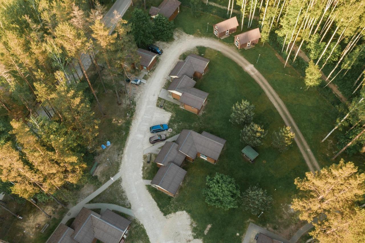 Camping & Camper Place Pasvalys Exteriér fotografie