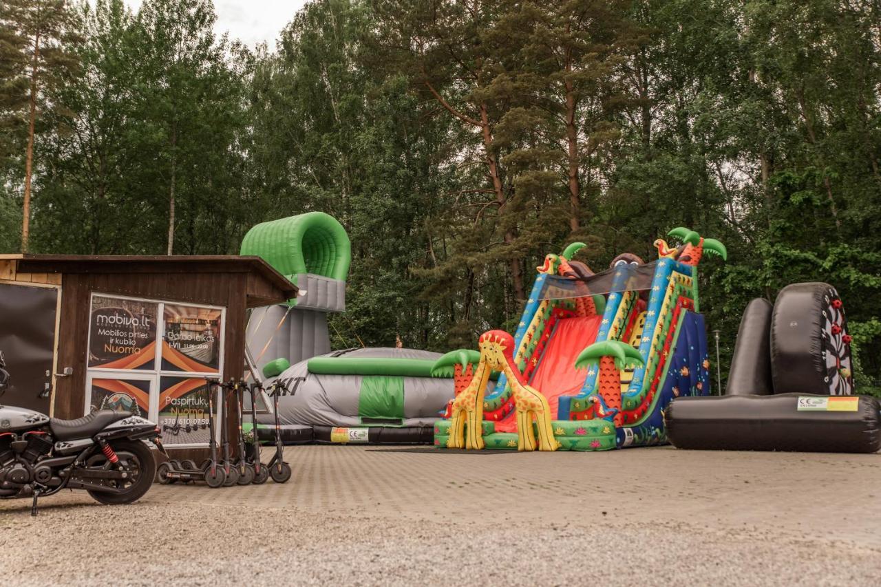 Camping & Camper Place Pasvalys Exteriér fotografie