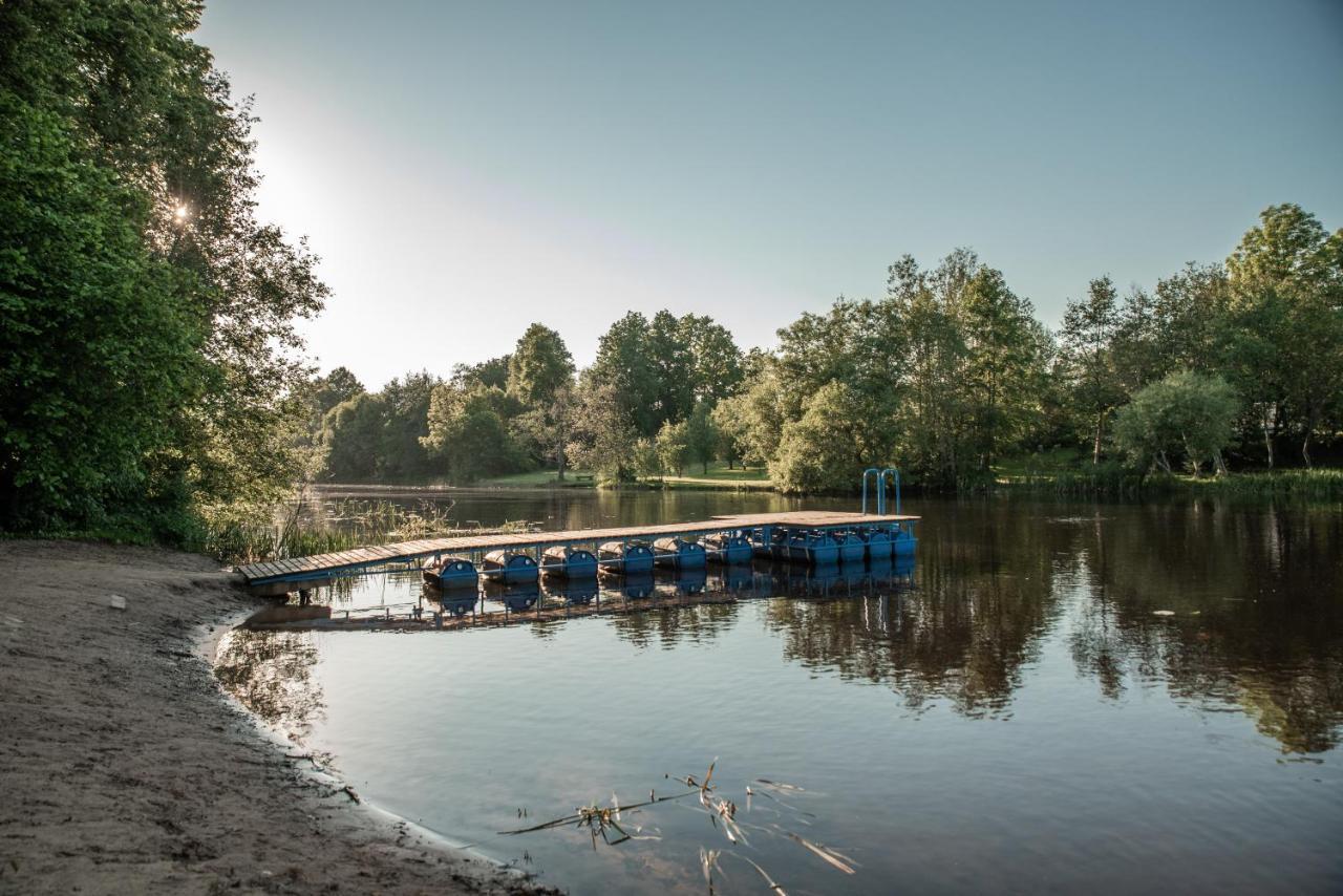 Camping & Camper Place Pasvalys Exteriér fotografie