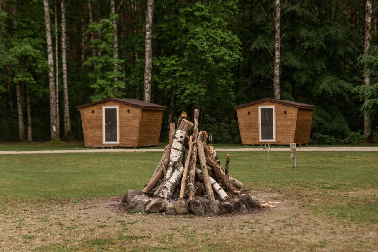 Camping & Camper Place Pasvalys Exteriér fotografie